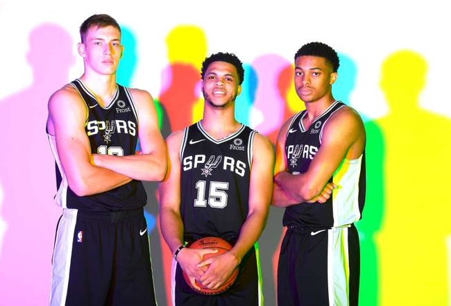 篮板的清理 篮板的清理